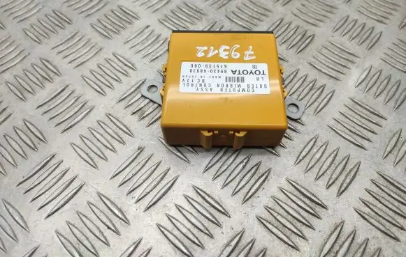 Lexus RX 330 - 350 - 400H Wing mirror control module 8943048030 615139000