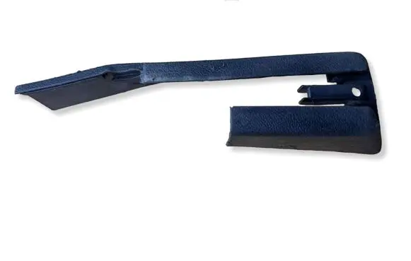 Audi Q7 4L Front passenger seat rail trim 7L0881478