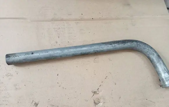 Volkswagen PASSAT B6 Wheel nut wrench 8N0012219