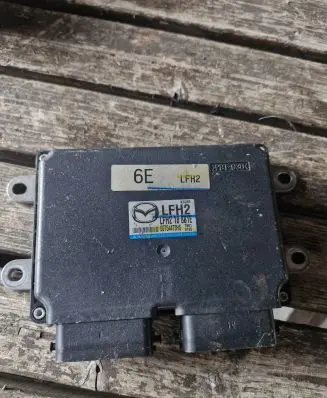 Mazda 6 Engine control unit/module LFH218881E E6T54473HS