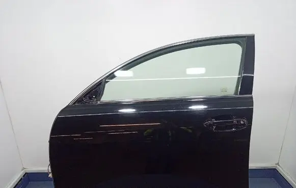 Lexus GS 300 350 430 450H Front door 