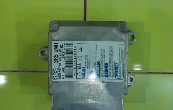 Honda Insight Airbag control unit/module 77960TM8E811M2