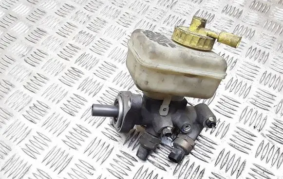 Volkswagen New Beetle Master brake cylinder 1J1611349