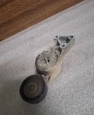 Audi A3 S3 8L Generator/alternator belt tensioner 06A903315D