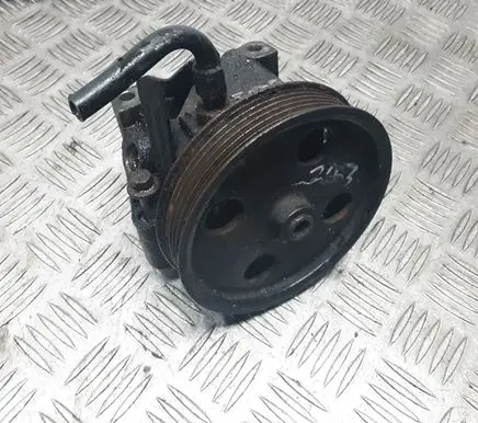Ford Focus Power steering pump 435Q3A733AB