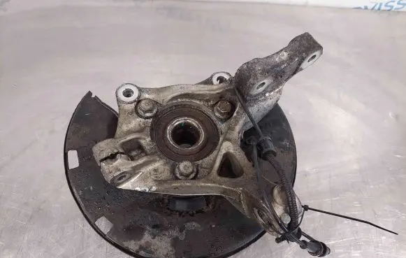 Chevrolet Cruze Front wheel hub spindle knuckle 13319483