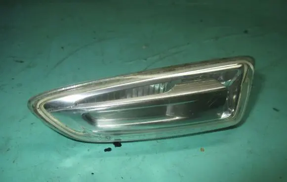 Opel Astra J Front fender indicator light 13273103