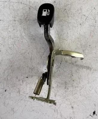 Hyundai Santa Fe Fuel cap release pull handle 