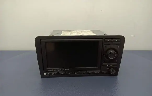 Audi A3 S3 8P Radio/CD/DVD/GPS head unit 8P0035192