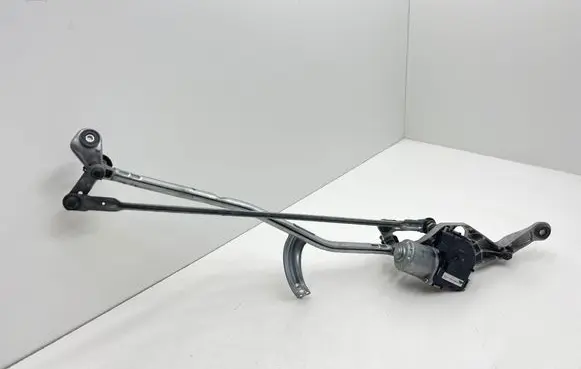 Front wiper linkage and motor
