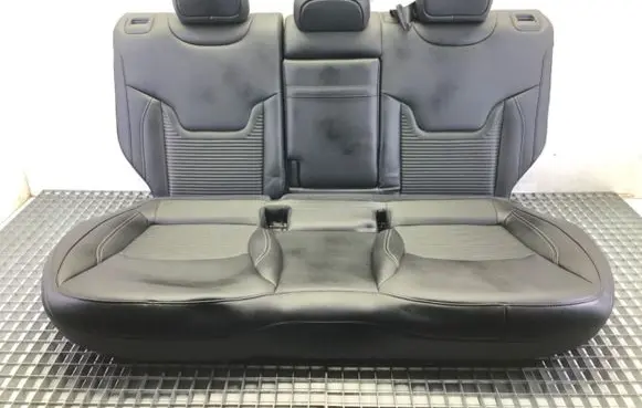 Jeep Compass Second row seats 