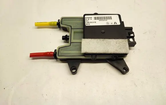 Mercedes-Benz CLS C218 X218 Seat control module A0008000178 A0009105102