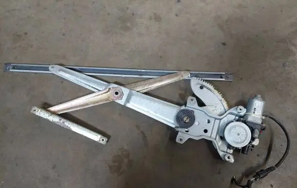 KIA Carnival Front door window regulator with motor 0K5525956Y XH523PA