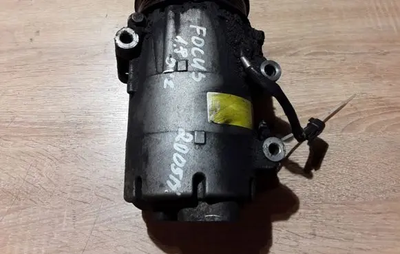 Ford Focus Air conditioning (A/C) compressor (pump) 5M5HBB