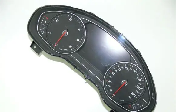 Audi A8 S8 D4 4H Speedometer (instrument cluster) 4H0920930A