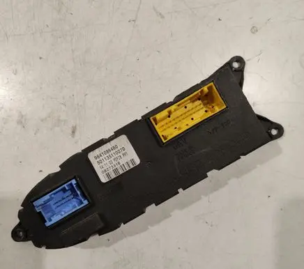 Peugeot 607 Door control unit/module 9641086480