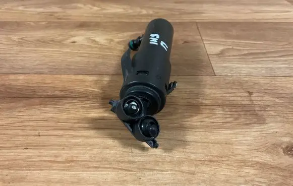 Opel Insignia A Headlight washer spray nozzle 13227349 8WT00991702