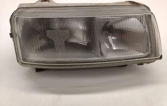 Volkswagen PASSAT B4 Headlight/headlamp 14197000
