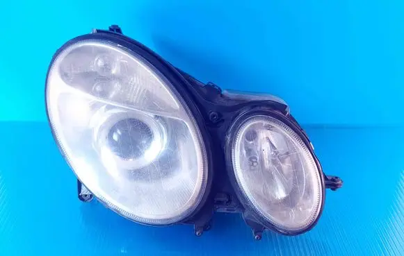 Mercedes-Benz E W211 Headlight/headlamp 73485702 1543601