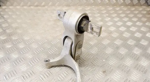 Tesla Model S Engine mount bracket