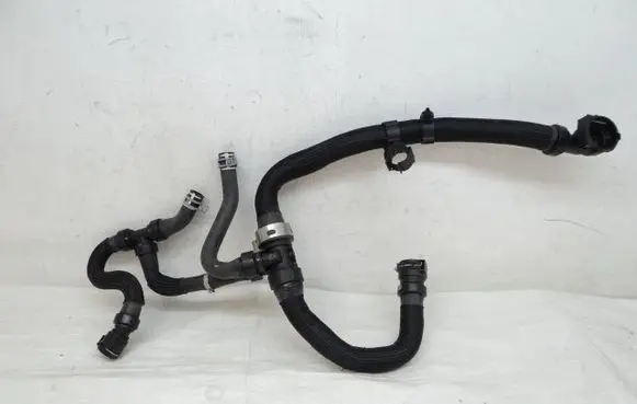 Citroen C5 Aircross Engine coolant pipe/hose 9822382080