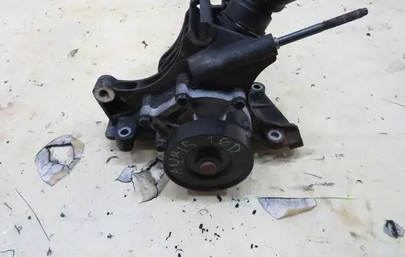 Toyota Auris E180 Water pump KRIS235789