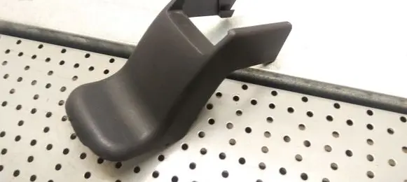 Toyota RAV 4 (XA30) Front driver seat rail trim 7212842020