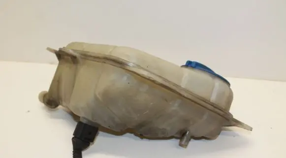Audi A6 Allroad C5 Coolant expansion tank/reservoir 