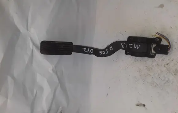 Peugeot 206 Accelerator throttle pedal 9654877480 NOTCODE