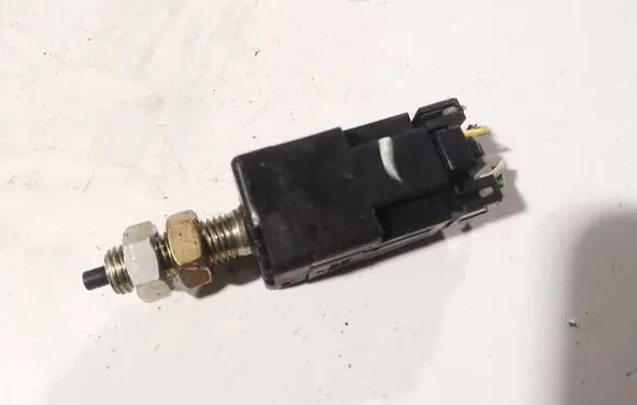 Subaru Legacy Brake pedal sensor switch