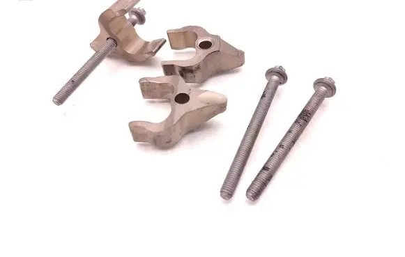 BMW 1 F20 F21 Fuel Injector clamp holder 