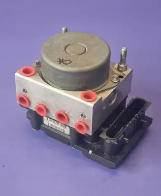 Opel Corsa D ABS Pump 0265800422 13236012 0265231537