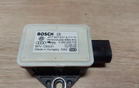 Audi A6 S6 C6 4F ESP acceleration yaw rate sensor 4F0907637A