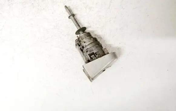 Volkswagen Touran I Front door lock (next to the handle) 1t0837167b