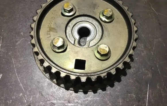 Land Rover Freelander Camshaft pulley/ VANOS LXX100010