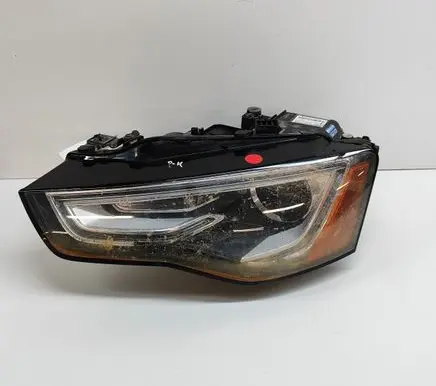 Audi A5 Headlight/headlamp 8T0941031E