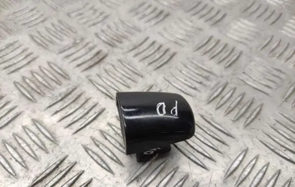 Peugeot 3008 I Front door handle cover 9686142577