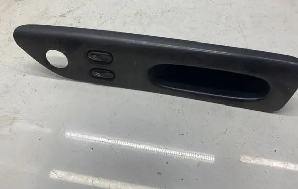 Renault Megane I Electric window control switch 7701672454E