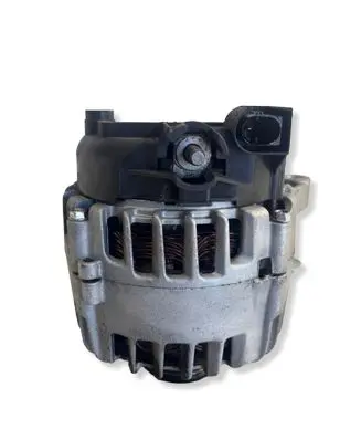 Volvo V40 Cross country Generator/alternator 
