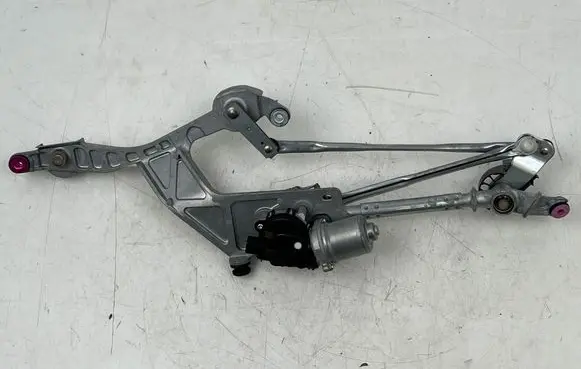Front wiper linkage and motor
