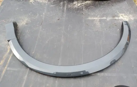 Audi Q2 - Front arch trim 81a853818a