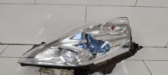 Nissan Leaf I (ZE0) Headlight/headlamp 3457NAK