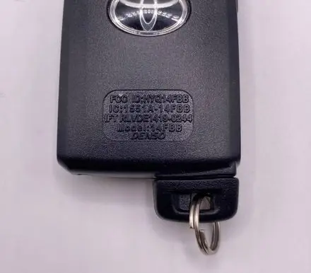 Toyota Tundra II Ignition key/card 89904-35060