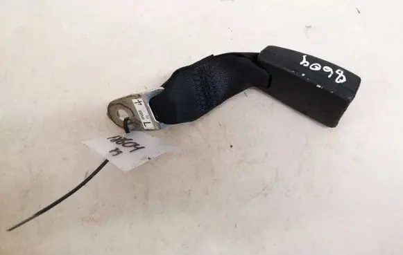 Mazda 3 II Rear seatbelt buckle bbn9