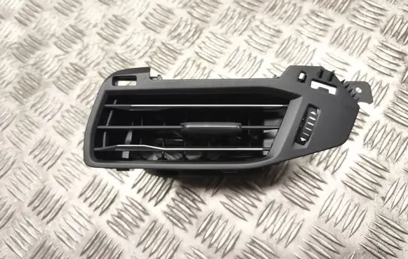 Ford Focus Dashboard side air vent grill/cover trim JX7B19893 202211692