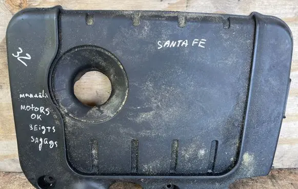 Hyundai Santa Fe Engine cover (trim)