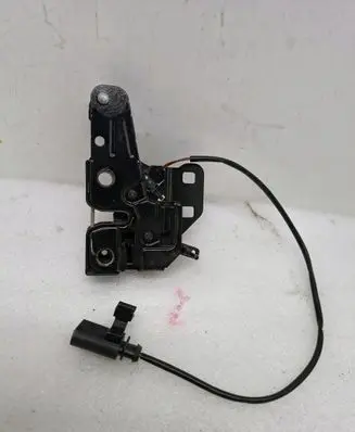 Audi R8 42 Engine bonnet/hood lock/catch