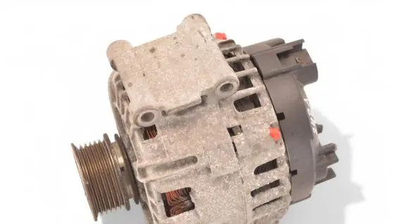 Audi TT TTS Mk2 Generator/alternator 06J903023Q 2617852A