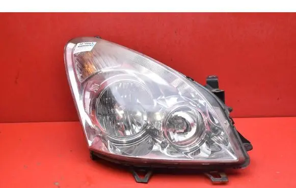 Toyota Corolla Verso E121 Headlight/headlamp 