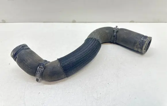 Chevrolet Malibu Engine coolant pipe/hose 23251059